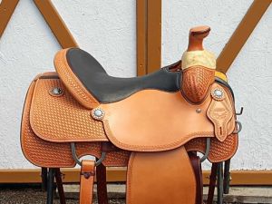Vic Bennett saddle